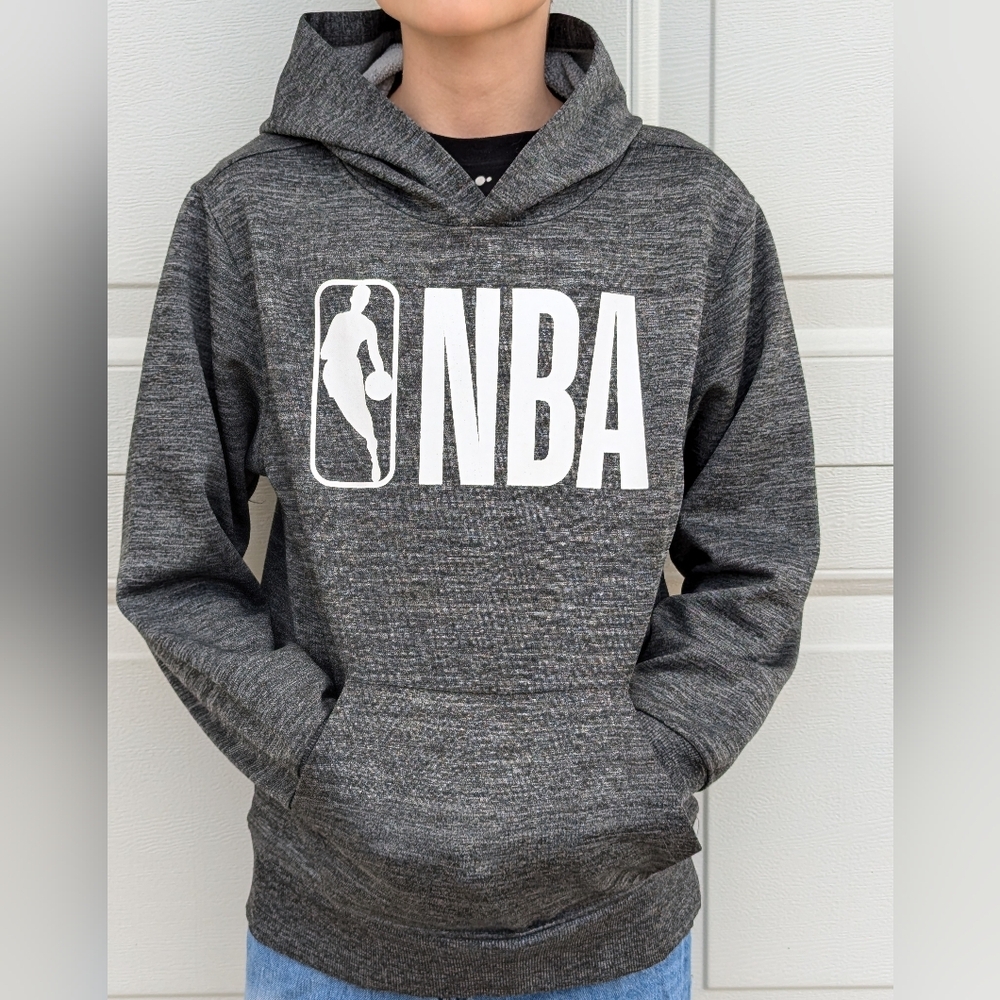 Boy's NBA Heather Gray Hoodie - Size M (10-12)